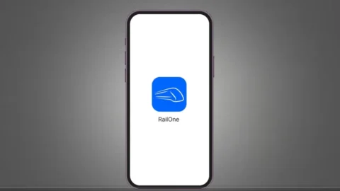IRCTC RailOne App ने मचाया तहलका, रोजाना 10 लाख टिकट बुकिंग, 4.76 करोड़ डाउनलोड पार