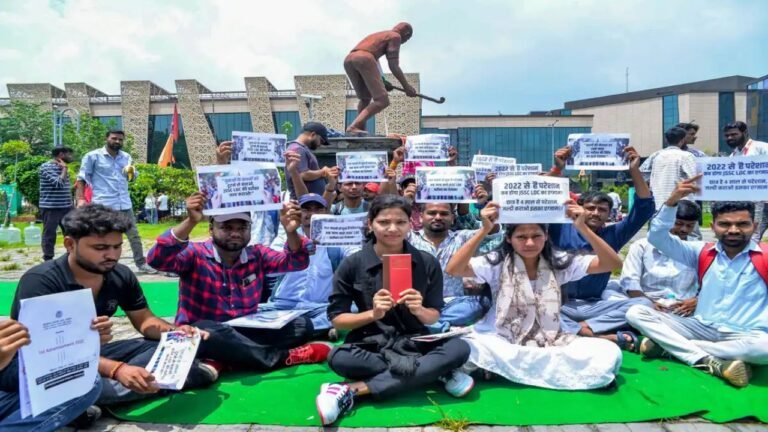JPSC Paper Leak Protest