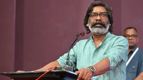 JSSC CGL Protest: झारखंड में JSSC-CGL अभ्यर्थियों और सरकार के बीच तनातनी, छात्रों ने जारी की ’25 बहानों’ की सूची