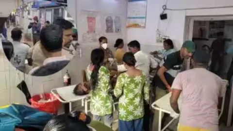 Lakhisarai News: लखीसराय अशोक धाम मंदिर में भगदड़, सावन सोमवार को 7 श्रद्धालुओं की मौत