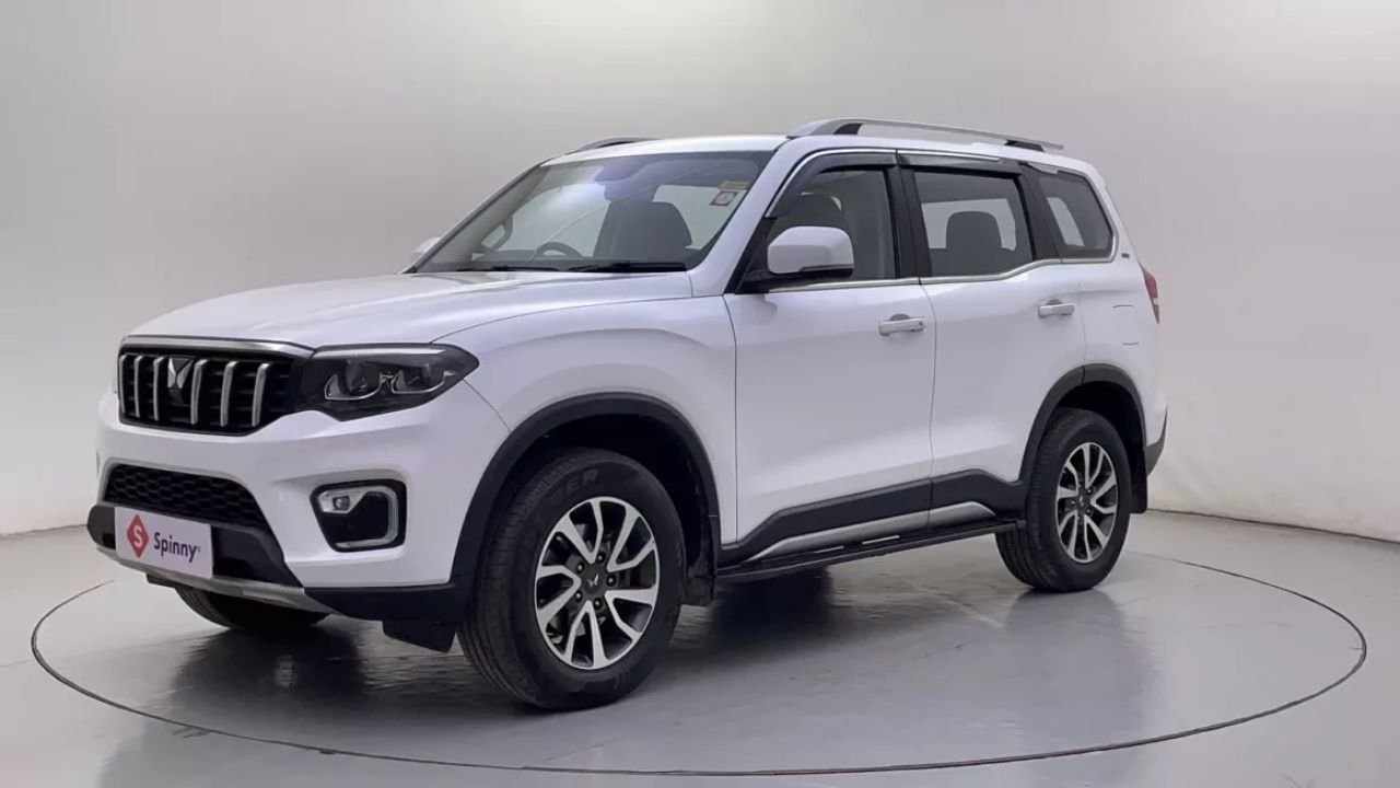 Mahindra Cars Offers