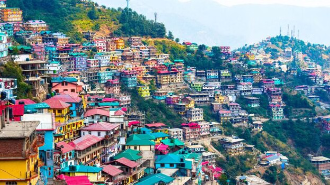 September 2026 Travel: 4 सबसे बेहतरीन हिल स्टेशन, शिमला से लेकर ऊटी तक प्रकृति, सुकून और ताजगी का लें आनंद