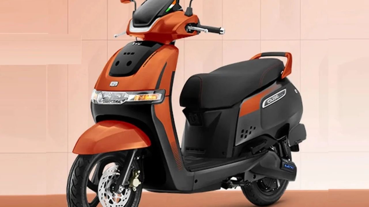 TVS iQube MillionR Edition: टीवीएस आईक्यूब मिलियनआर एडिशन लॉन्च, सिंगल चार्ज में 145 किमी रेंज