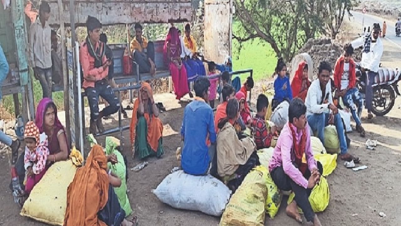 Youth migration causes from Bihar