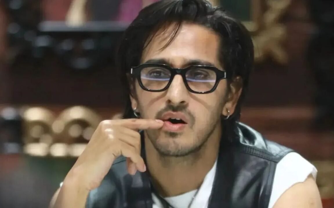 बिग बॉस 20 में काजी तौकीर के गंजी गुड़िया कमेंट पर बवाल, डबल मीनिंग बातों से घर और दर्शक दोनों बंटे