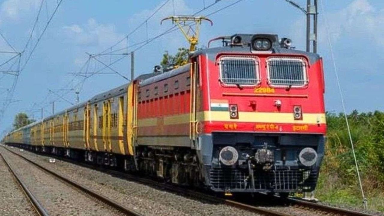 बिहार से दिल्ली-चंडीगढ़ के लिए 15 स्पेशल ट्रेनें, त्योहारों में पटना-मुजफ्फरपुर से सफर होगा आसान