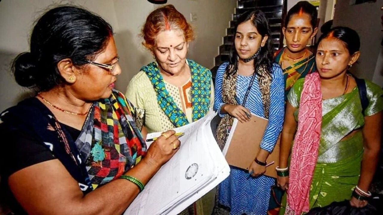 Caste Census 2027: OBC लिस्ट को लेकर सरकार के विभागों में मतभेद! जातीय जनगणना से पहले बदली बैठक की नोटिंग
