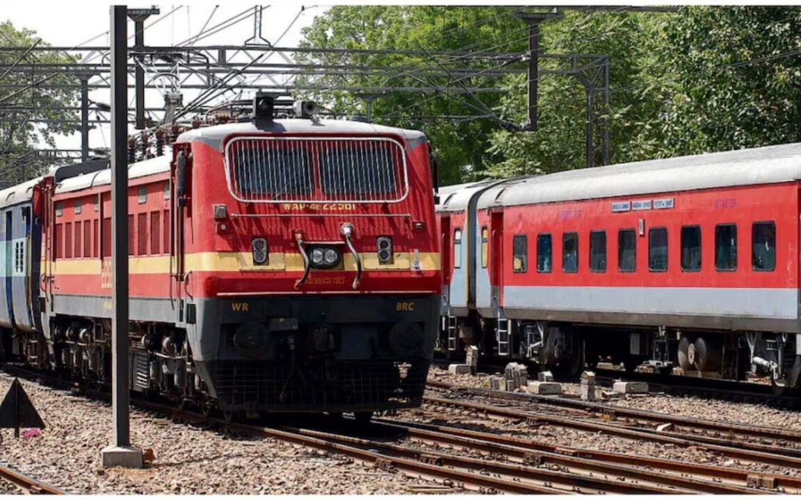 Chhath-Diwali Special Train: छठ दिवाली स्पेशल ट्रेन बिहार के लिए 8 नई सेवाएं कंफर्म टिकट की उम्मीद