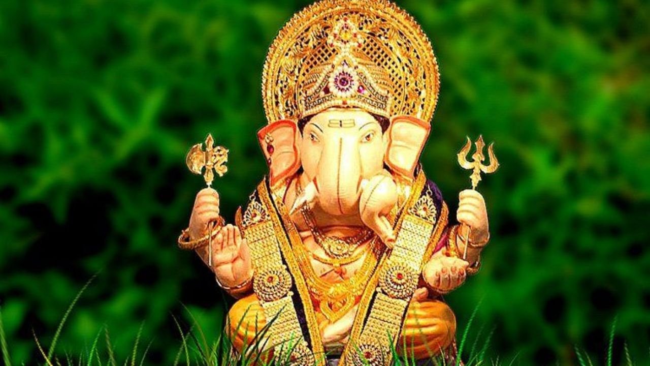 Durva Ashtami 2026: 18 सितंबर को है दूर्वा अष्टमी, जानें शुभ मुहूर्त, पूजा विधि और दूर्वा की उत्पत्ति की पौराणिक कथा