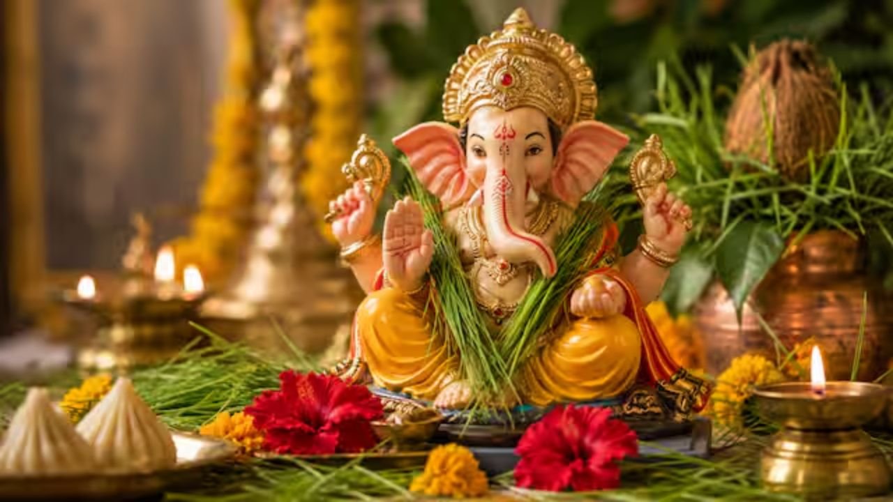 Ganesh Chaturthi 2026: 14 सितंबर को स्थापना का शुभ मुहूर्त, शहरों का समय