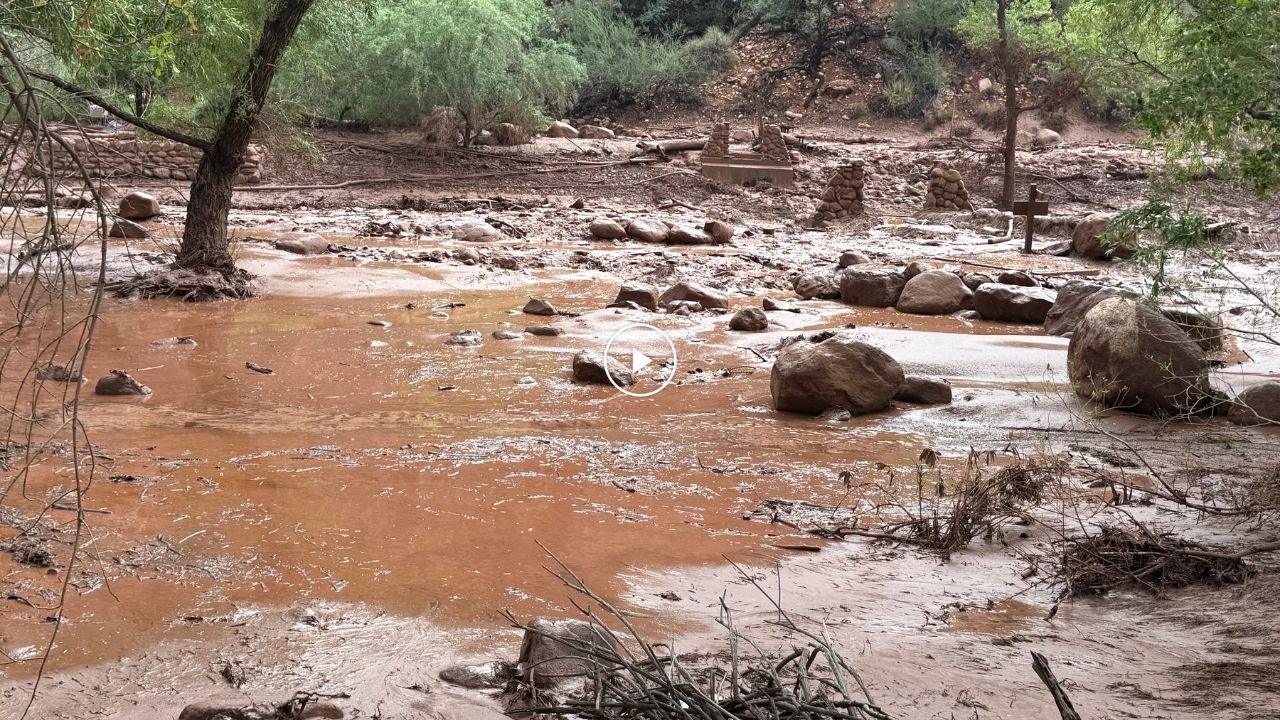 Grand Canyon Flash Flood: ग्रांड कैन्यन में भीषण फ्लैश फ्लड से दो की मौत, एक लापता, बचाव कार्य जारी
