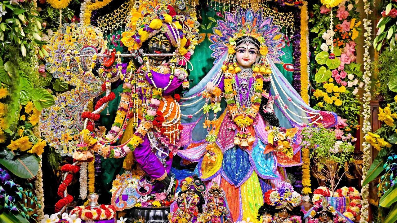 Radha Ashtami 2026: राधा अष्टमी 2026 शनिवार 19 सितंबर को, मध्याह्न पूजा 11:01 से 1:28 बजे तक