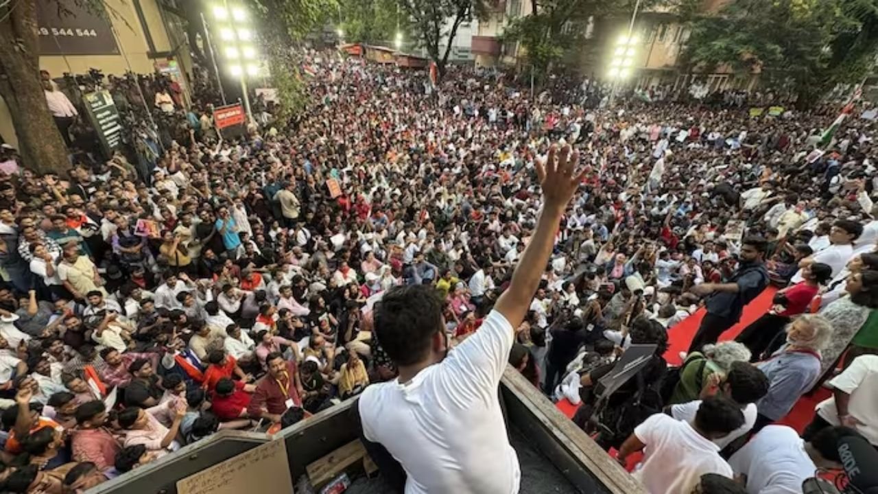 Mumbai CJP Protest: शिवाजी पार्क में बिना अनुमति प्रदर्शन पर मुंबई पुलिस का बड़ा एक्शन, आयोजकों समेत 500 लोगों पर FIR दर्ज